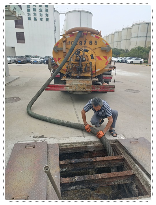 新龙隔油池清掏